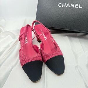 CHANEL Pink Tweed Slingback Heels - 38